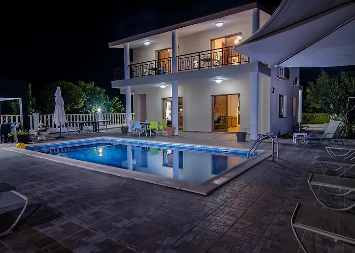 Vila Magic Sea Caves 507 - By Coral Sun Com Pegeia