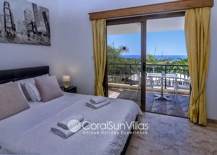 Magic Sea Caves 507 - By Coral Sun Com