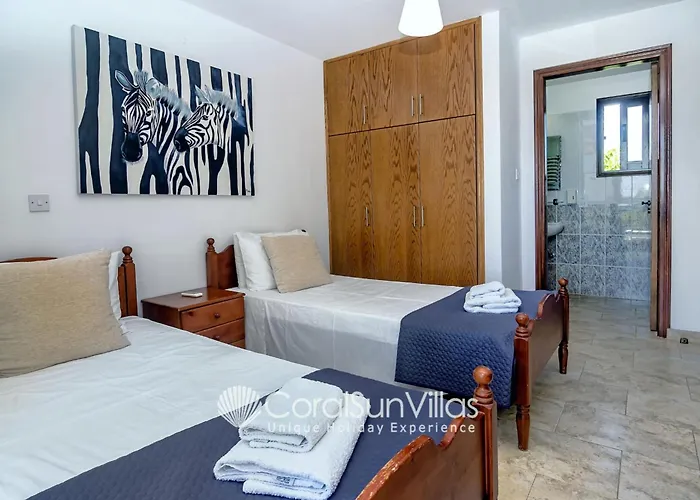 Vila Magic Sea Caves 507 - By Coral Sun Com