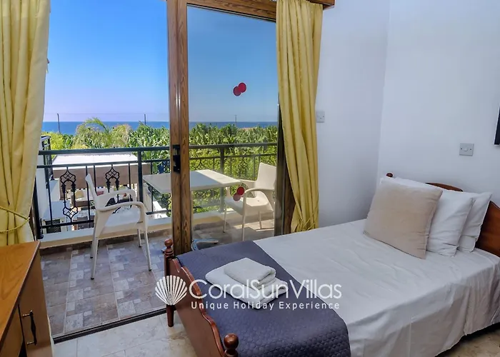 Magic Sea Caves 507 - By Coral Sun Com