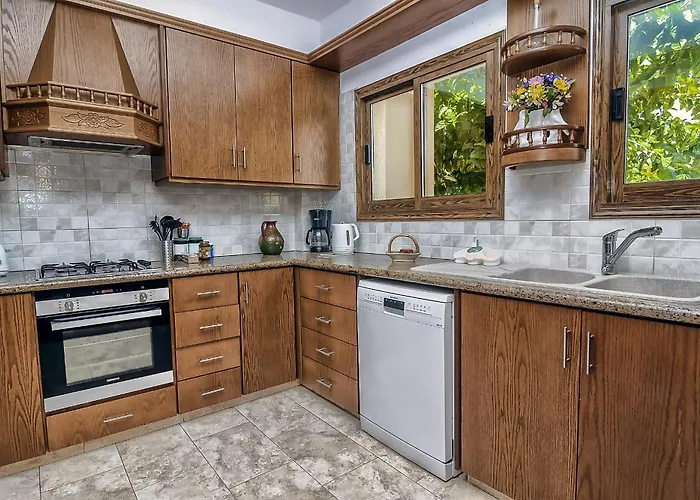 Magic Sea Caves 507 - By Coral Sun Com